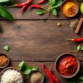 découvrez les principales épices utilisées en cuisine thaïlandaise, leurs saveurs uniques et comment les intégrer à vos recettes pour retrouver toute l’authenticité de la thaïlande dans vos plats.